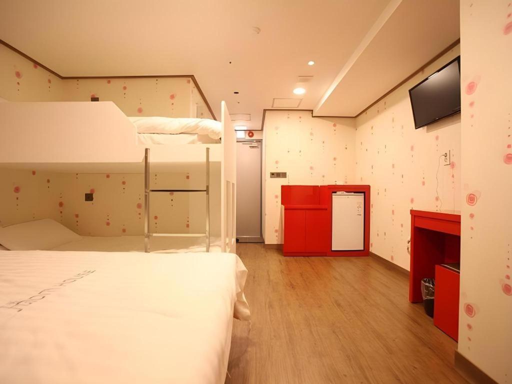 Hotel Myeongdong Mom House Seoul Exterior foto
