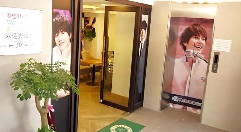 Hotel Myeongdong Mom House Seoul Exterior foto